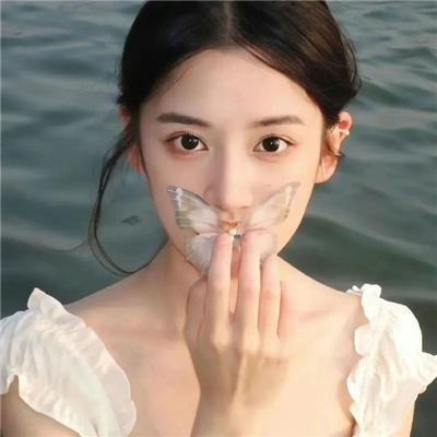 卡蜜儿·克劳岱尔